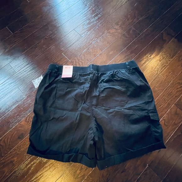 Women’s EVRI’S Black Bermuda Shorts - Picture 4 of 4